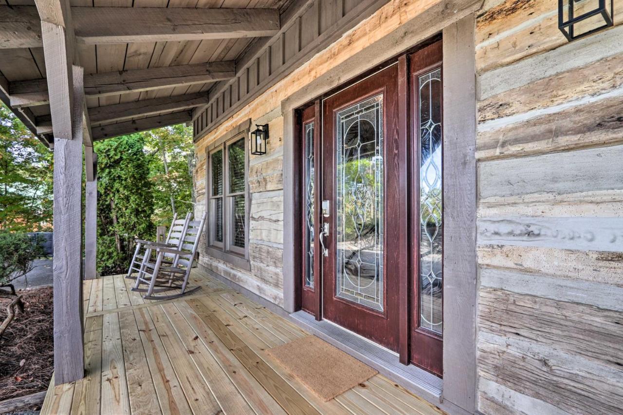 Upscale Gatlinburg Cabin Deck, Fire Pit And Hot Tub エクステリア 写真
